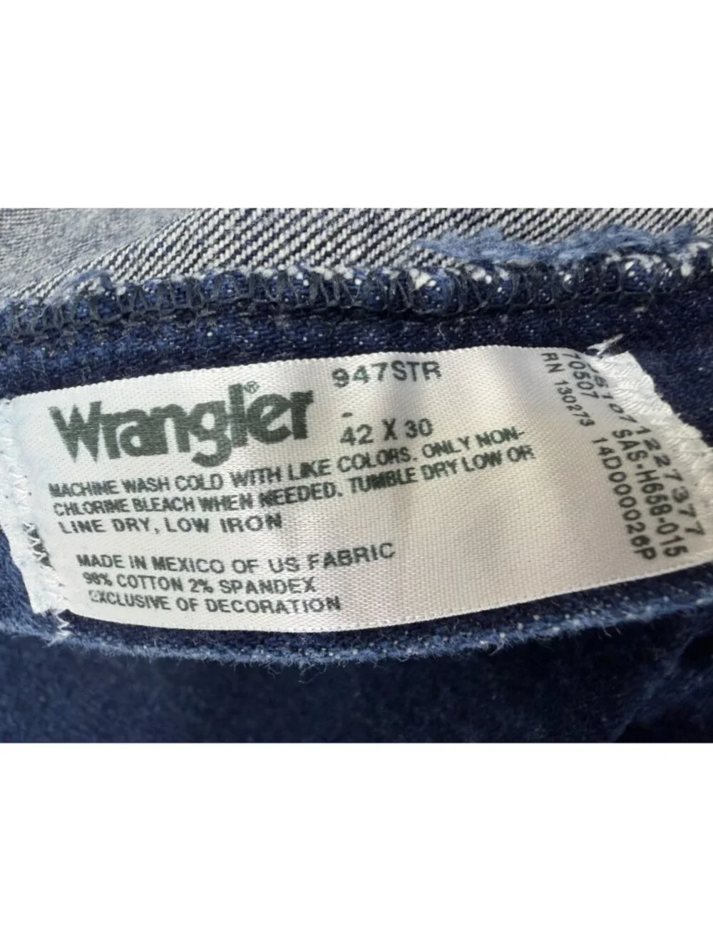 Wrangler Jeans Mens 42X30 Cowboy Cut Boot leg Stretch Regular Fit Western Blue